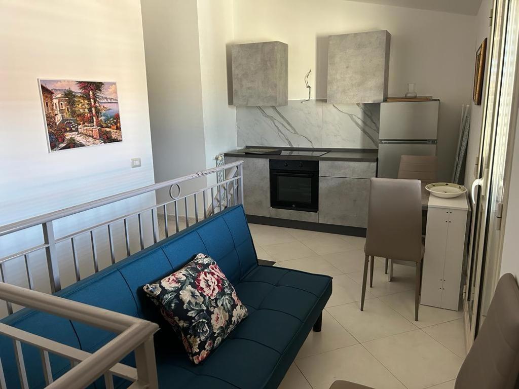 Nina Apartament Giardini Naxos Con Posto Auto Εξωτερικό φωτογραφία